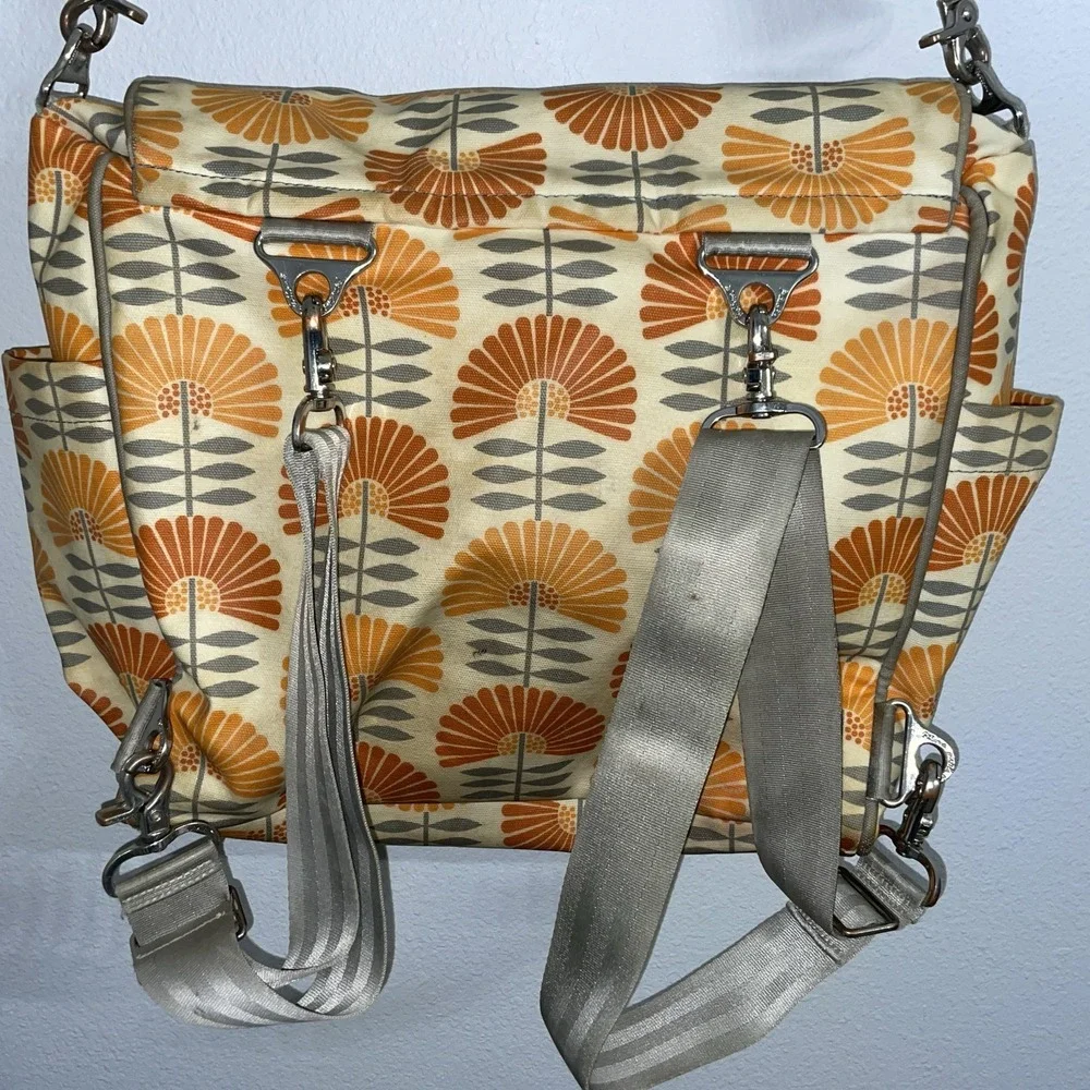 Petunia Pickle DAYDREAMING IN DAX Boxy‎ Backpack Diaper Bag Orange White Used